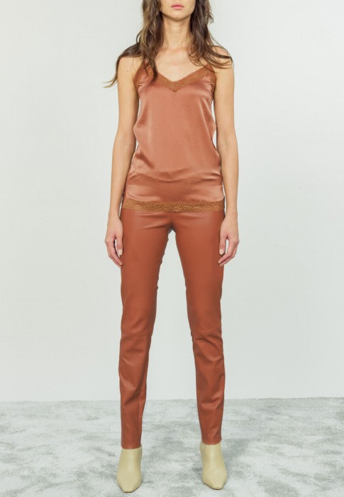 топ  из италии вид сбоку