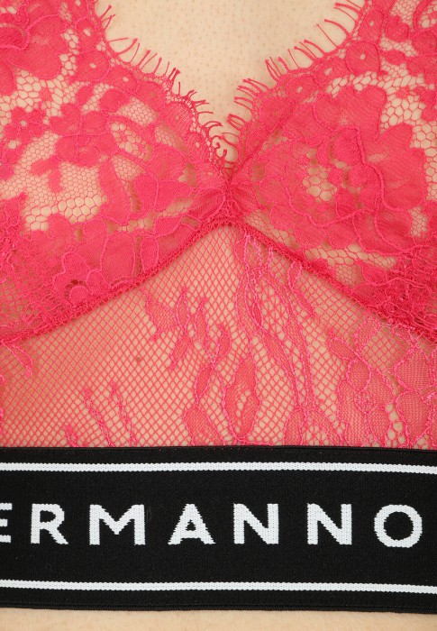 Товар розового цвета с внутренней стороны