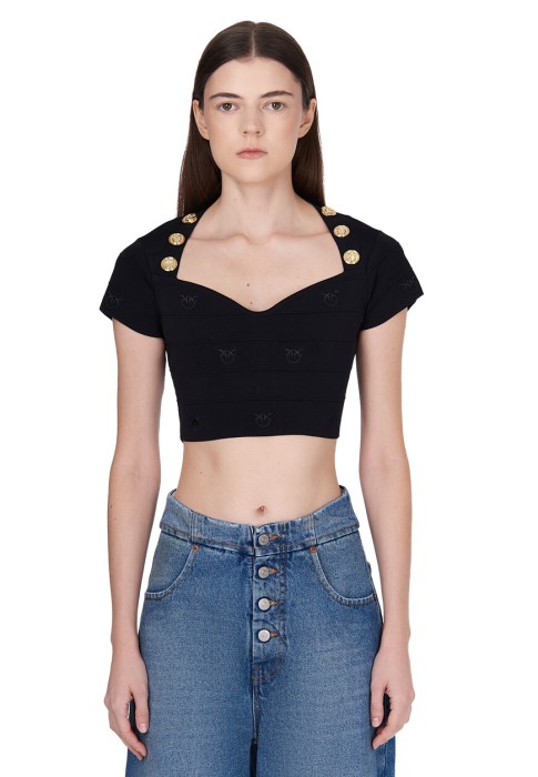 Товар черного цвета с внутренней стороны