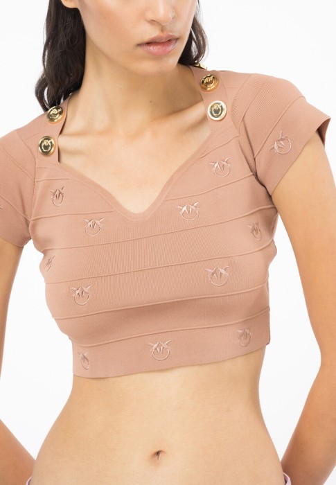 Товар коричневого цвета с внутренней стороны