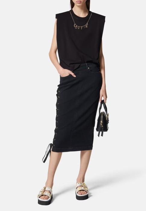 топ  от бренда versace jeans couture вид слева