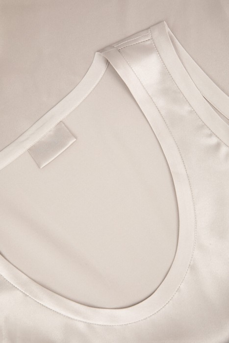 топ  из шелка спереди