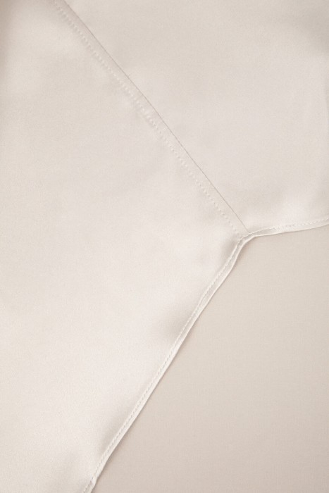 топ  универсального стиля с лицевой стороны