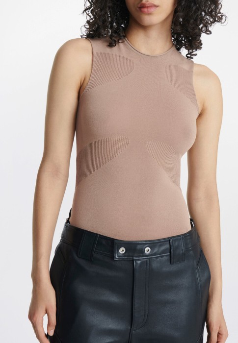 топ  от бренда dion lee вид слева