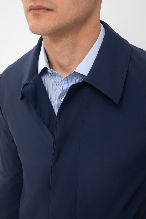 тренч  из англии вид сбоку