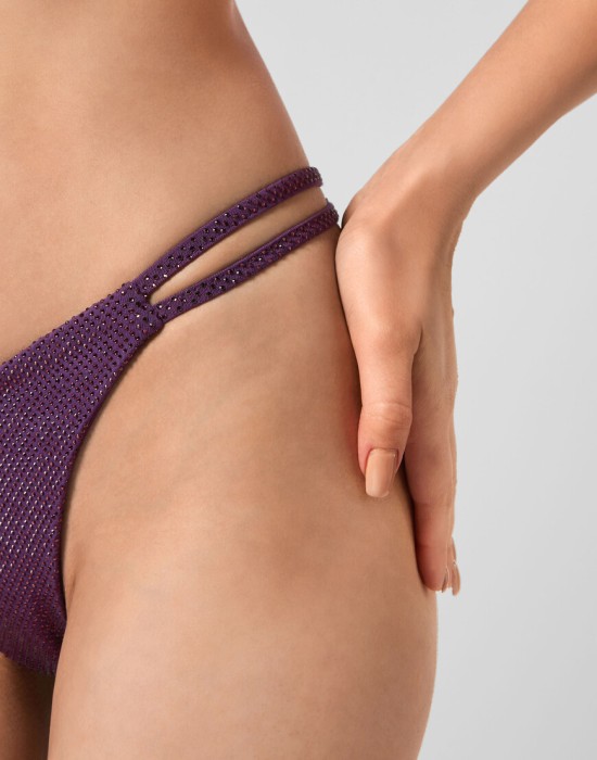 трусы  из проверенных материалов спереди