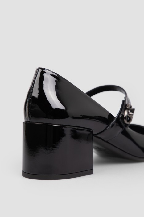 Продукция для женщин фото