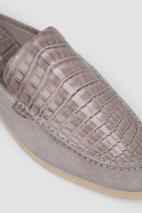 туфли  из проверенных материалов спереди