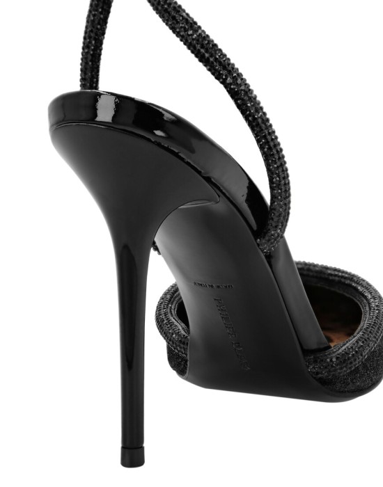 Товар черного цвета с внутренней стороны