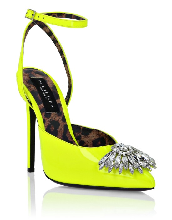 туфли  по цене 29847 руб вид справа