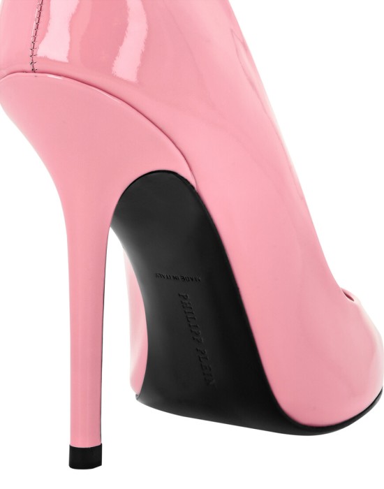 Товар розового цвета с внутренней стороны