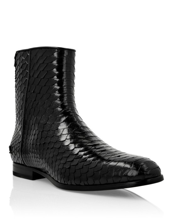 туфли  от бренда philipp plein вид слева