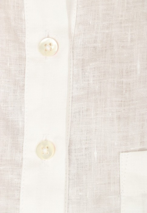 Товар белого цвета с внутренней стороны