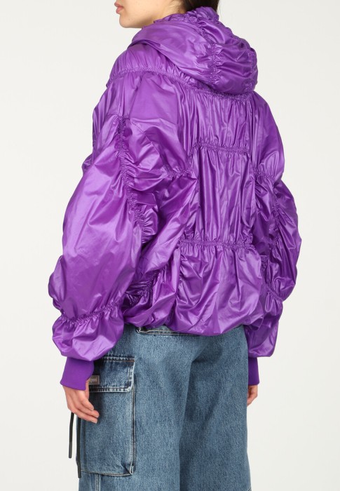 ветровка  по цене 100030 руб вид справа