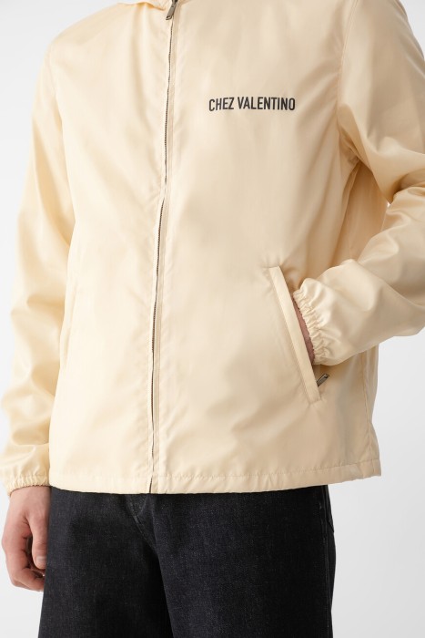 ветровка  из полиэстера спереди