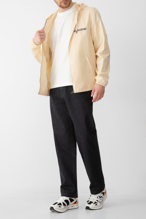 ветровка  для взрослого возраста с изнаночной стороны