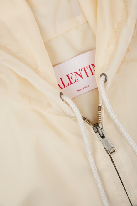 ветровка  на сезон этого года фотография