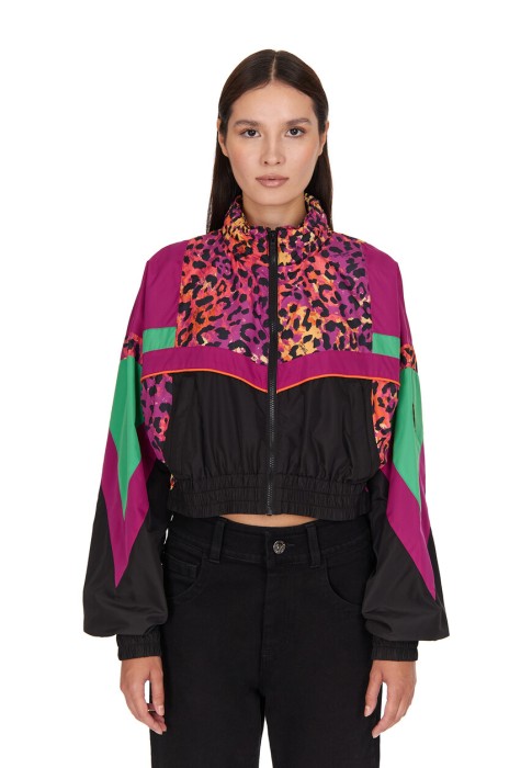 ветровка  из италии вид сбоку