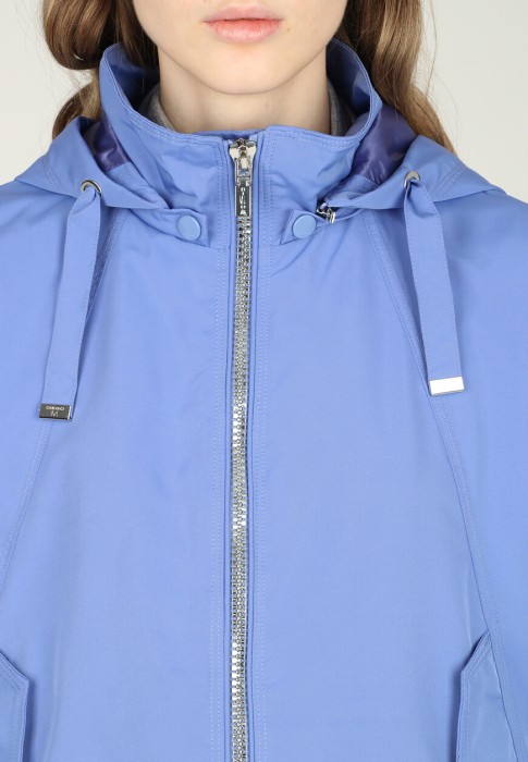 ветровка  из проверенных материалов спереди