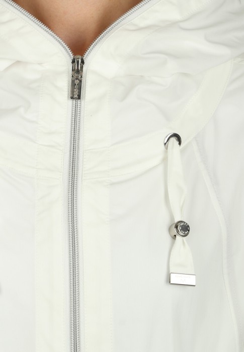 Продукция для женщин фото