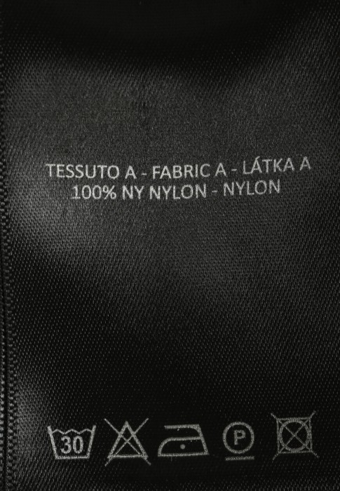 ветровка  универсального стиля с лицевой стороны