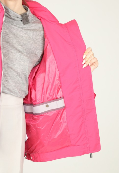 ветровка  универсального стиля с лицевой стороны