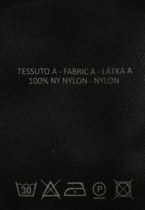 ветровка  универсального стиля с лицевой стороны