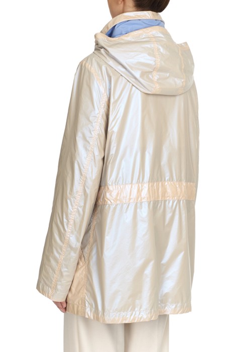 ветровка  из проверенных материалов спереди