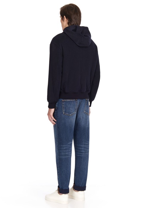 Товар синего цвета с внутренней стороны