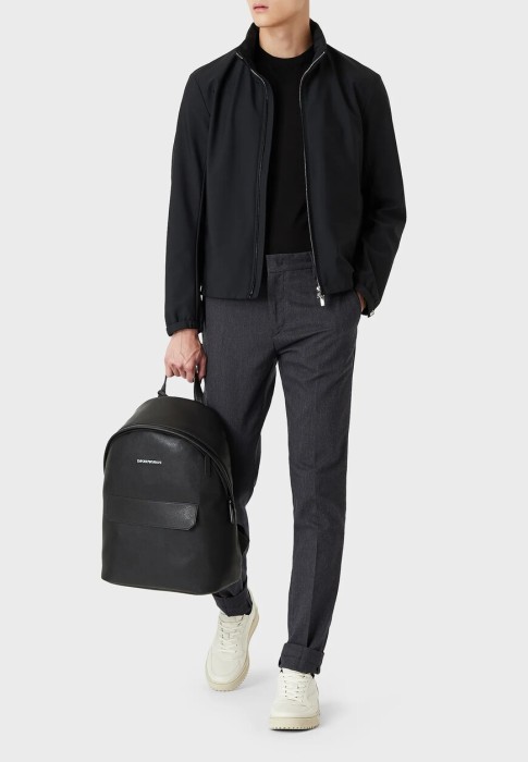 ветровка  от бренда emporio armani вид слева