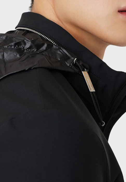 ветровка  из проверенных материалов спереди