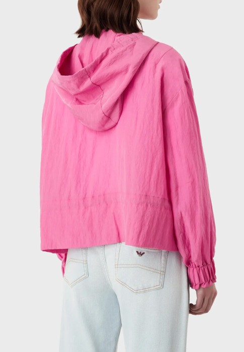 ветровка  из италии вид сбоку