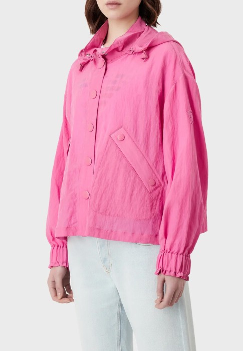 Товар розового цвета с внутренней стороны