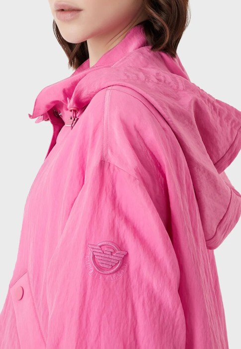 Продукция для женщин фото