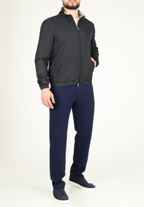 ветровка  по цене 80780 руб вид справа