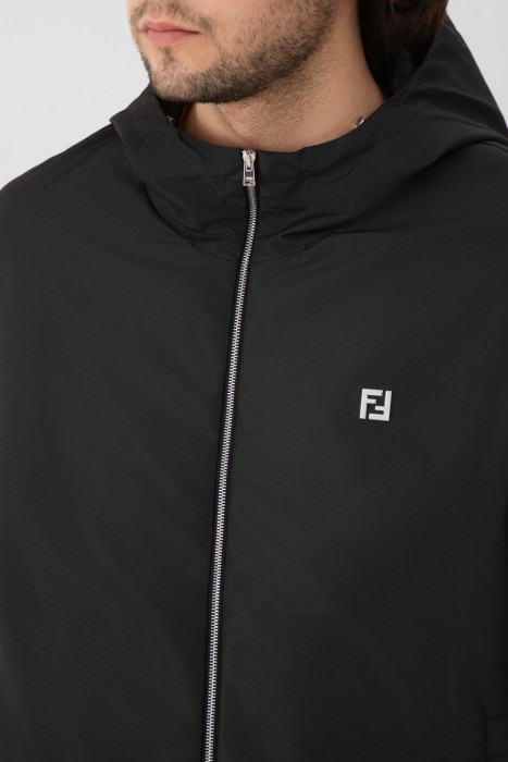 ветровка  из италии вид сбоку