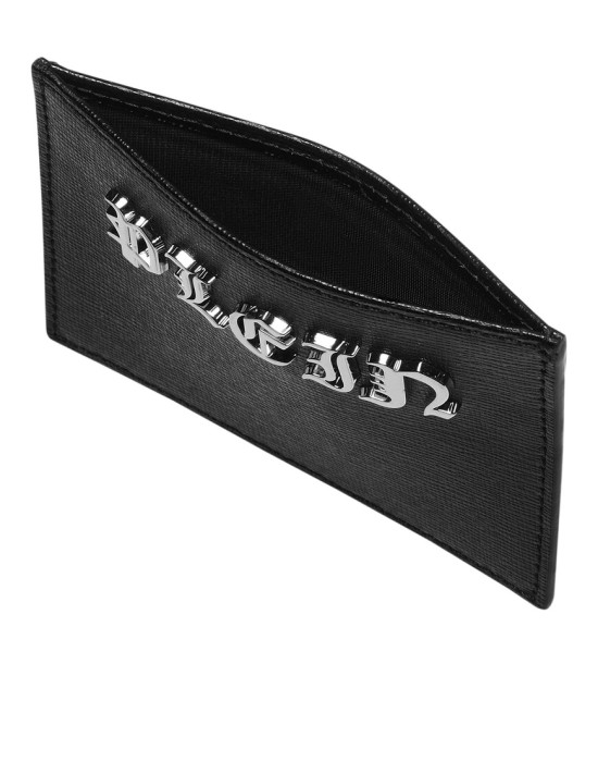 Товар черного цвета с внутренней стороны