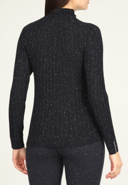 водолазка  из италии вид сбоку