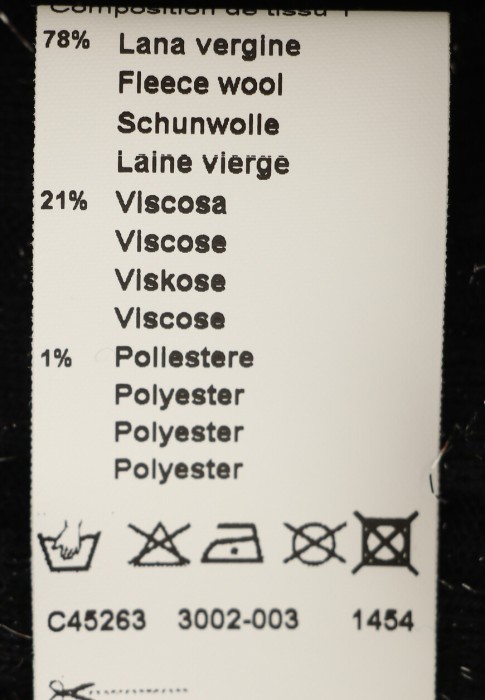 водолазка  универсального стиля с лицевой стороны