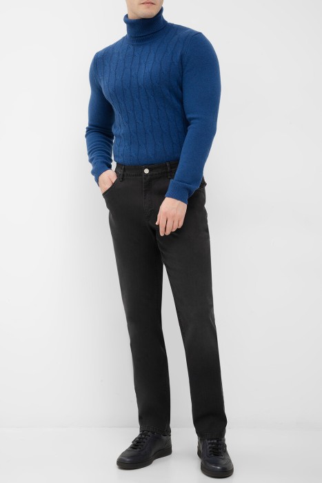 Товар синего цвета с внутренней стороны