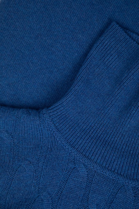 водолазка  из кашемира спереди