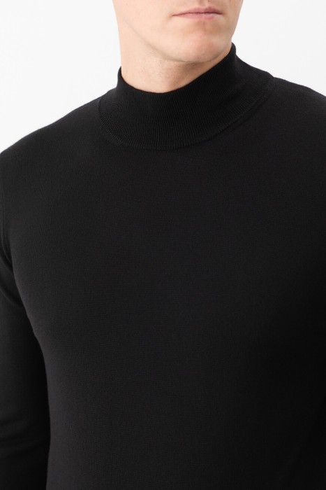 водолазка  из италии вид сбоку