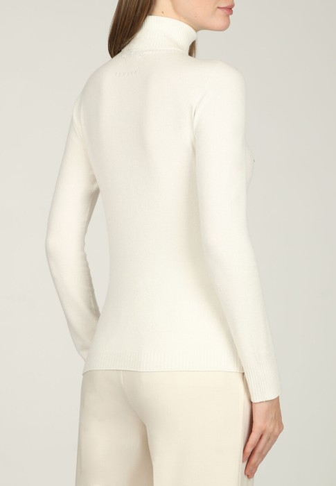 водолазка  из италии вид сбоку