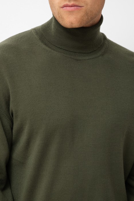 водолазка  из америки вид сбоку