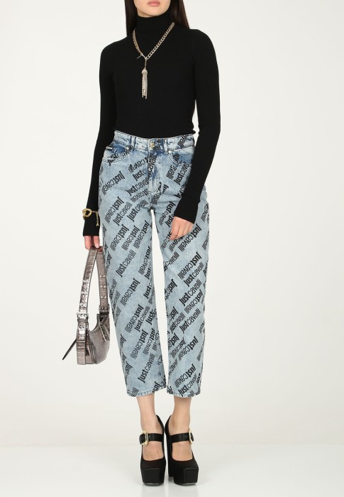 водолазка  по цене 39130 руб вид справа