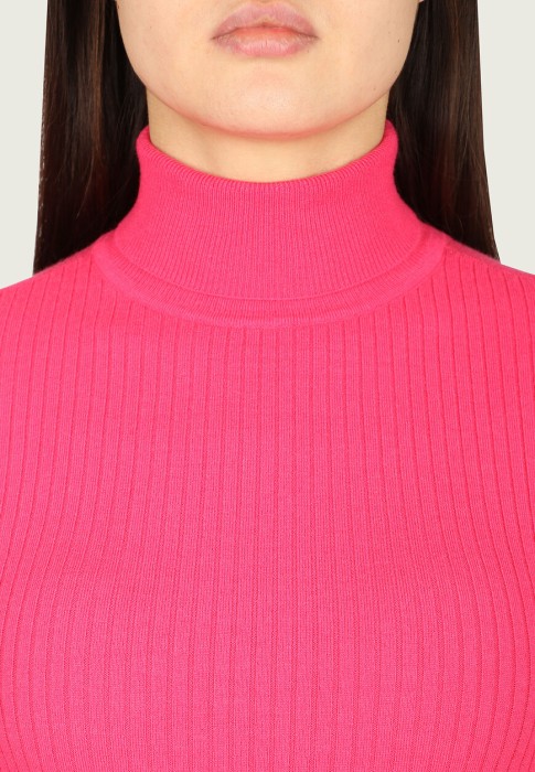 водолазка  универсального стиля с лицевой стороны