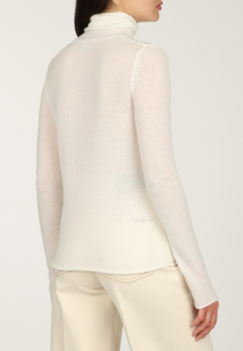 водолазка  из италии вид сбоку