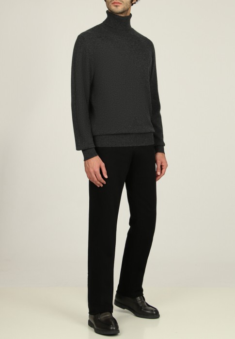 водолазка  по цене 46130 руб вид справа