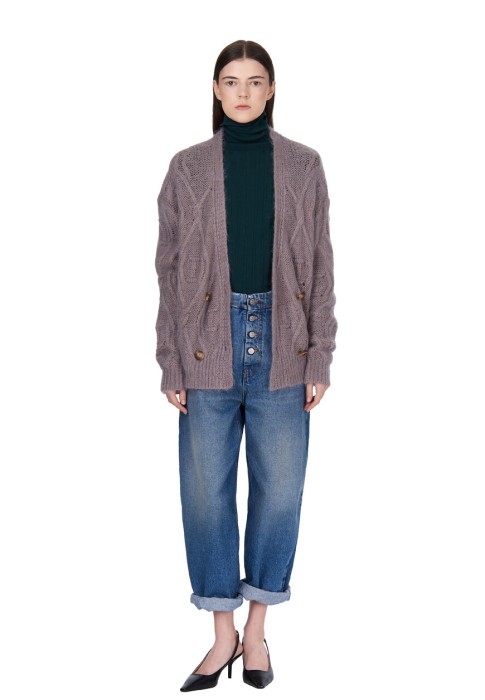 водолазка  по цене 27930 руб вид справа