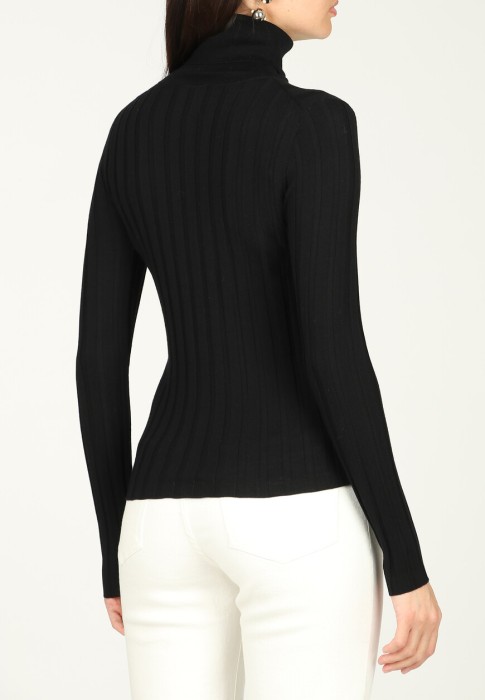 водолазка  из германии вид сбоку